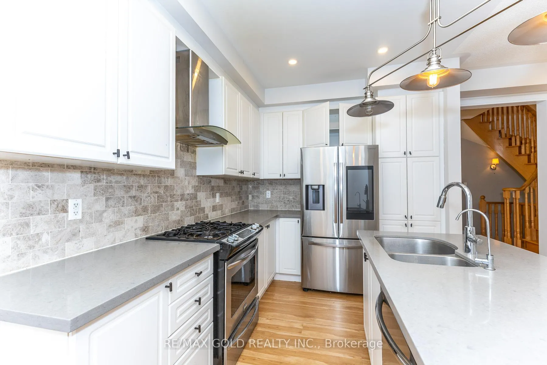 Photo 20 of 943 Transom Crescent, Milton, Willmott — HOMEH