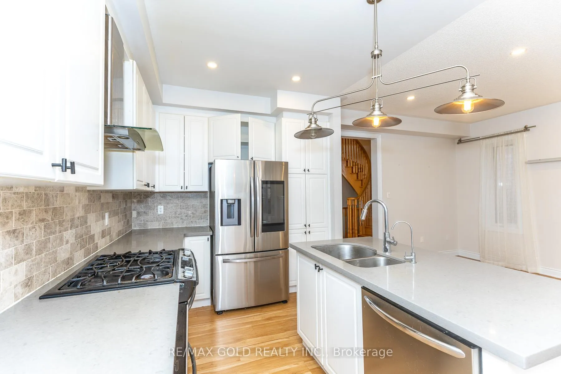 Photo 21 of 943 Transom Crescent, Milton, Willmott — HOMEH