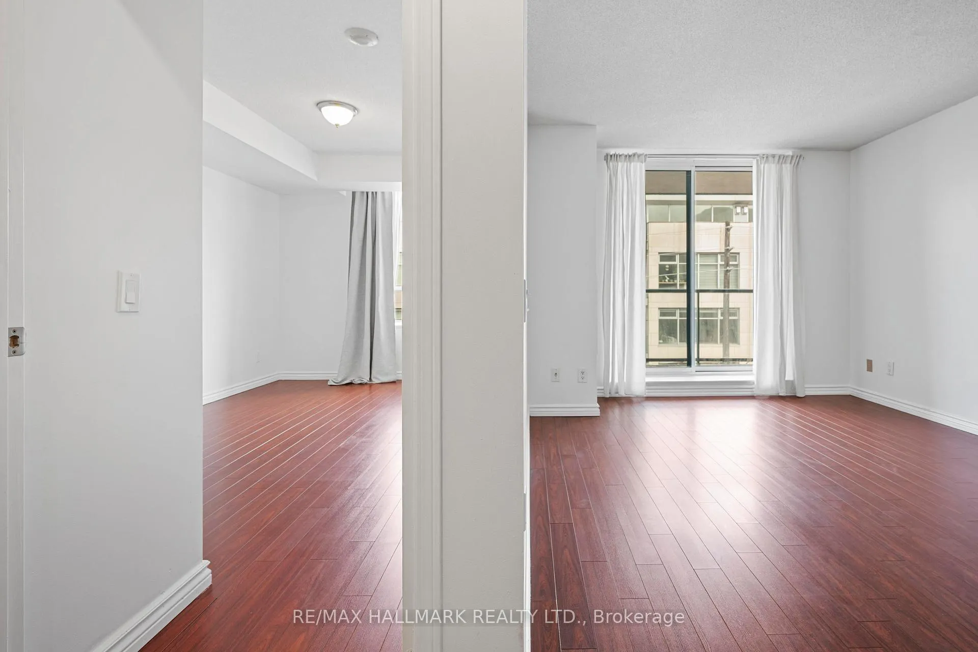 Photo 16 of Unit 406, 1863 Queen Street E, Toronto, The Beaches — HOMEH
