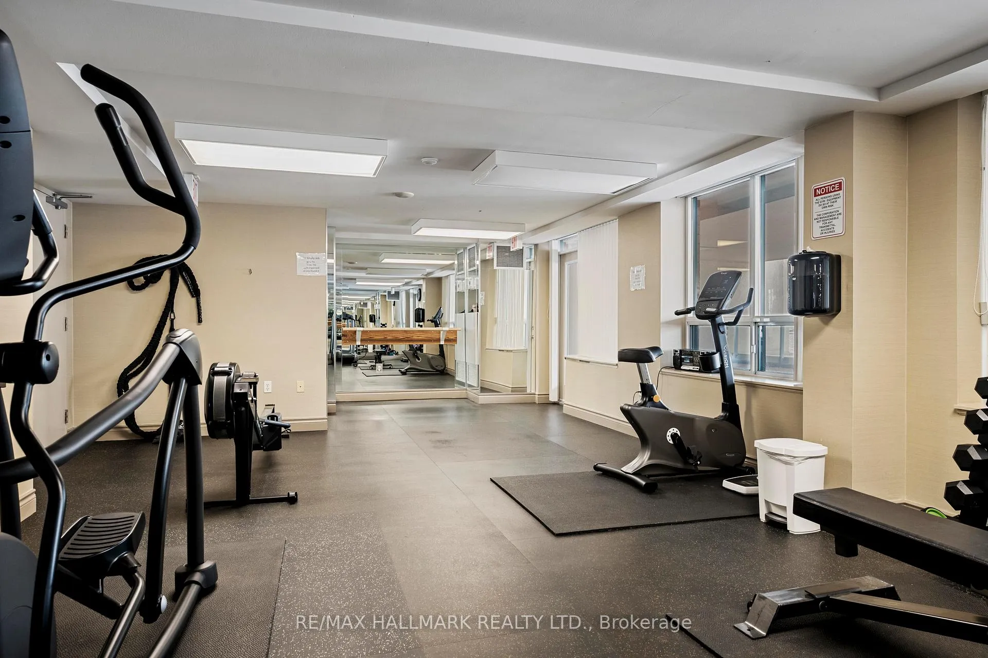 Photo 26 of Unit 406, 1863 Queen Street E, Toronto, The Beaches — HOMEH