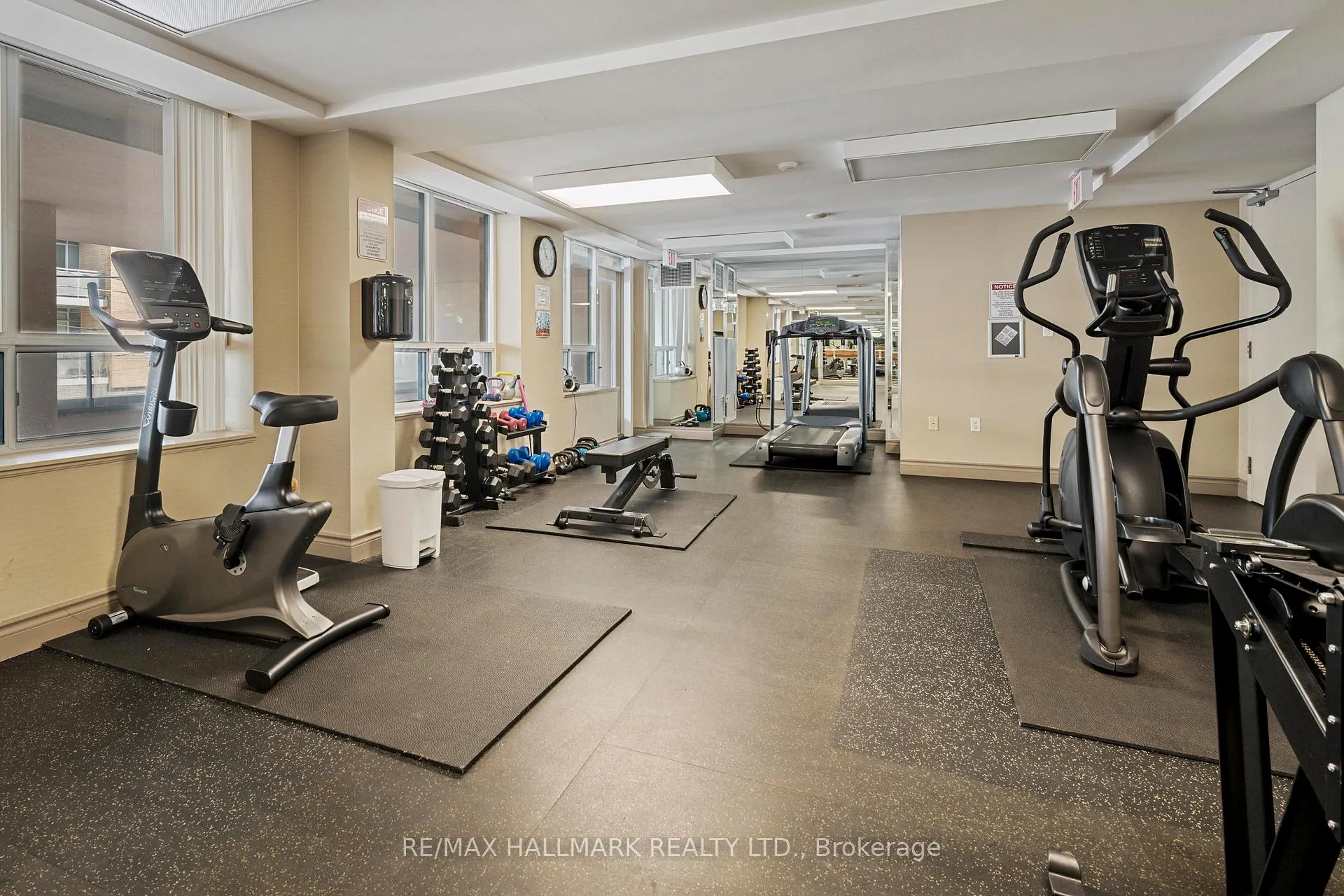 Photo 27 of Unit 406, 1863 Queen Street E, Toronto, The Beaches — HOMEH