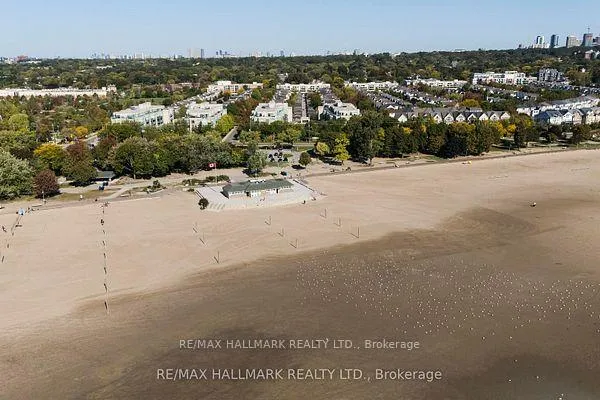 Photo 31 of Unit 406, 1863 Queen Street E, Toronto, The Beaches — HOMEH