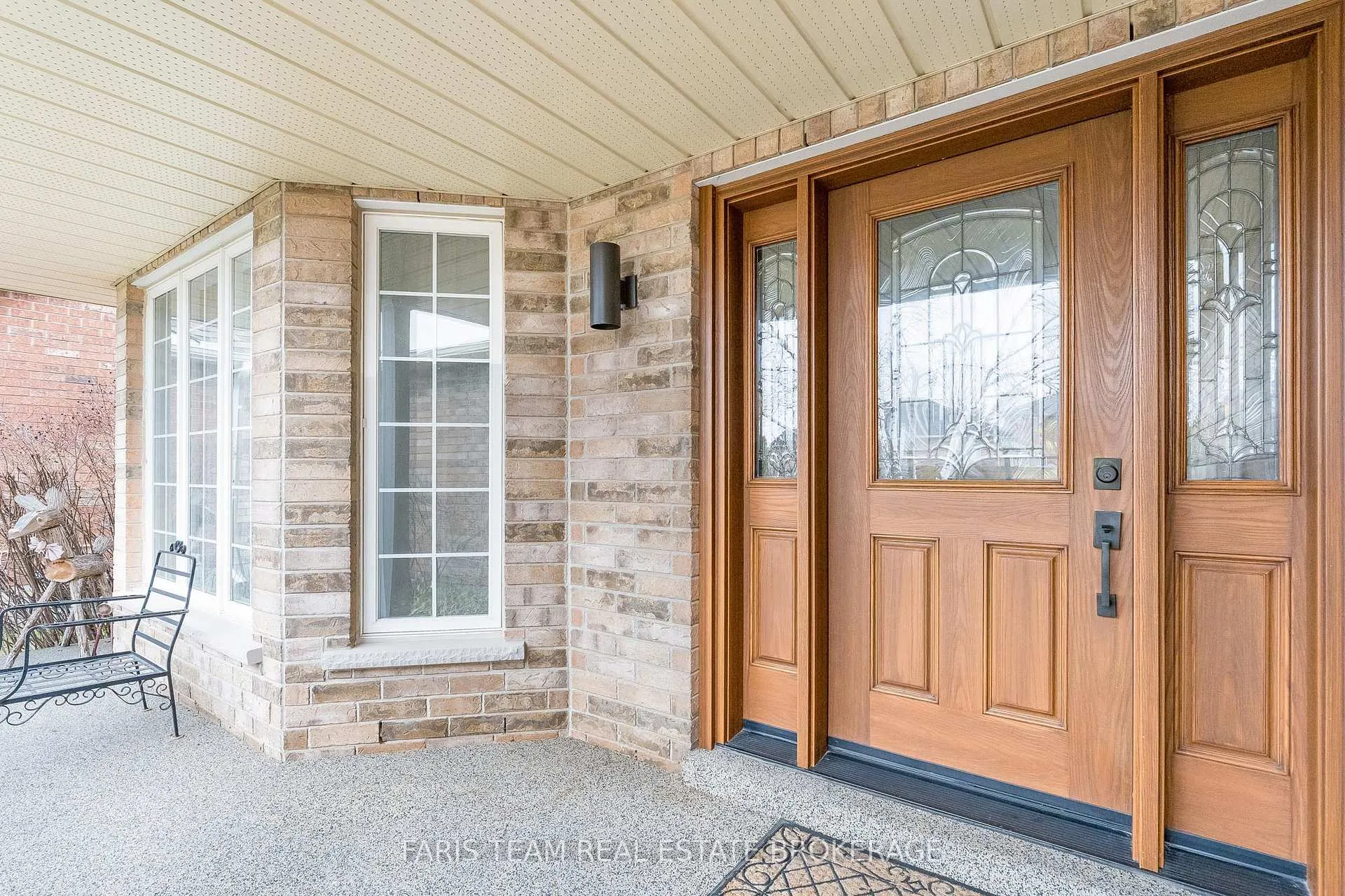 Photo 3 of 28 Bayshore Boulevard, Barrie, Bayshore — HOMEH