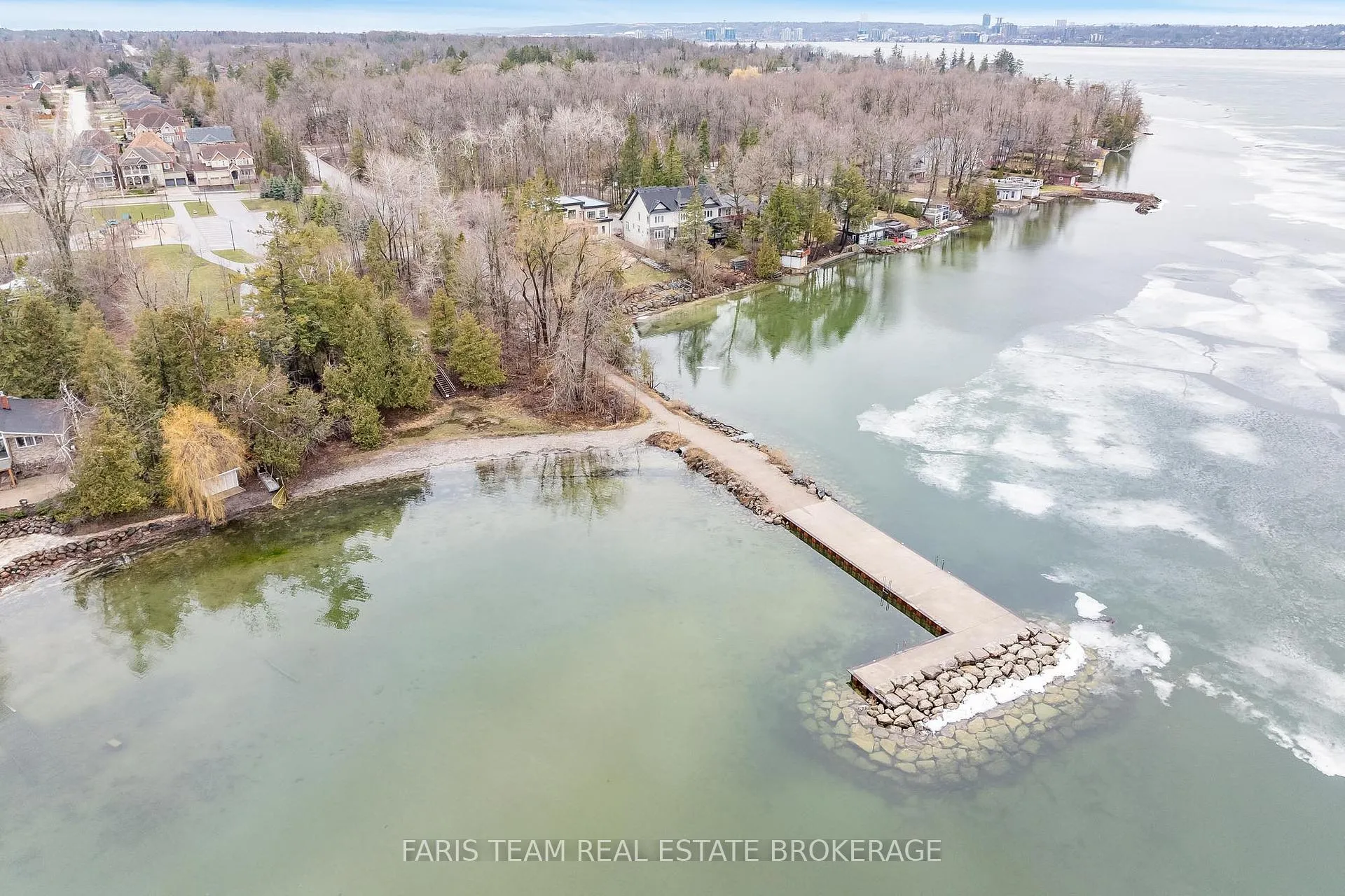 Photo 37 of 28 Bayshore Boulevard, Barrie, Bayshore — HOMEH