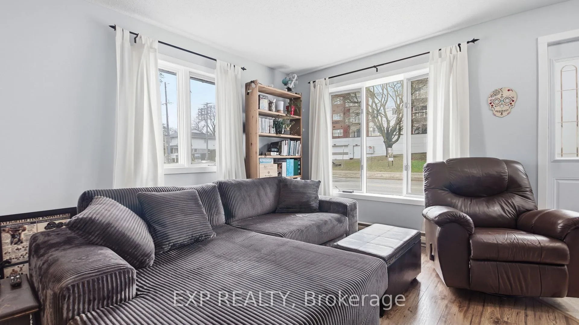 Photo 8 of 40 Elmsley Street, Smiths Falls — HOMEH