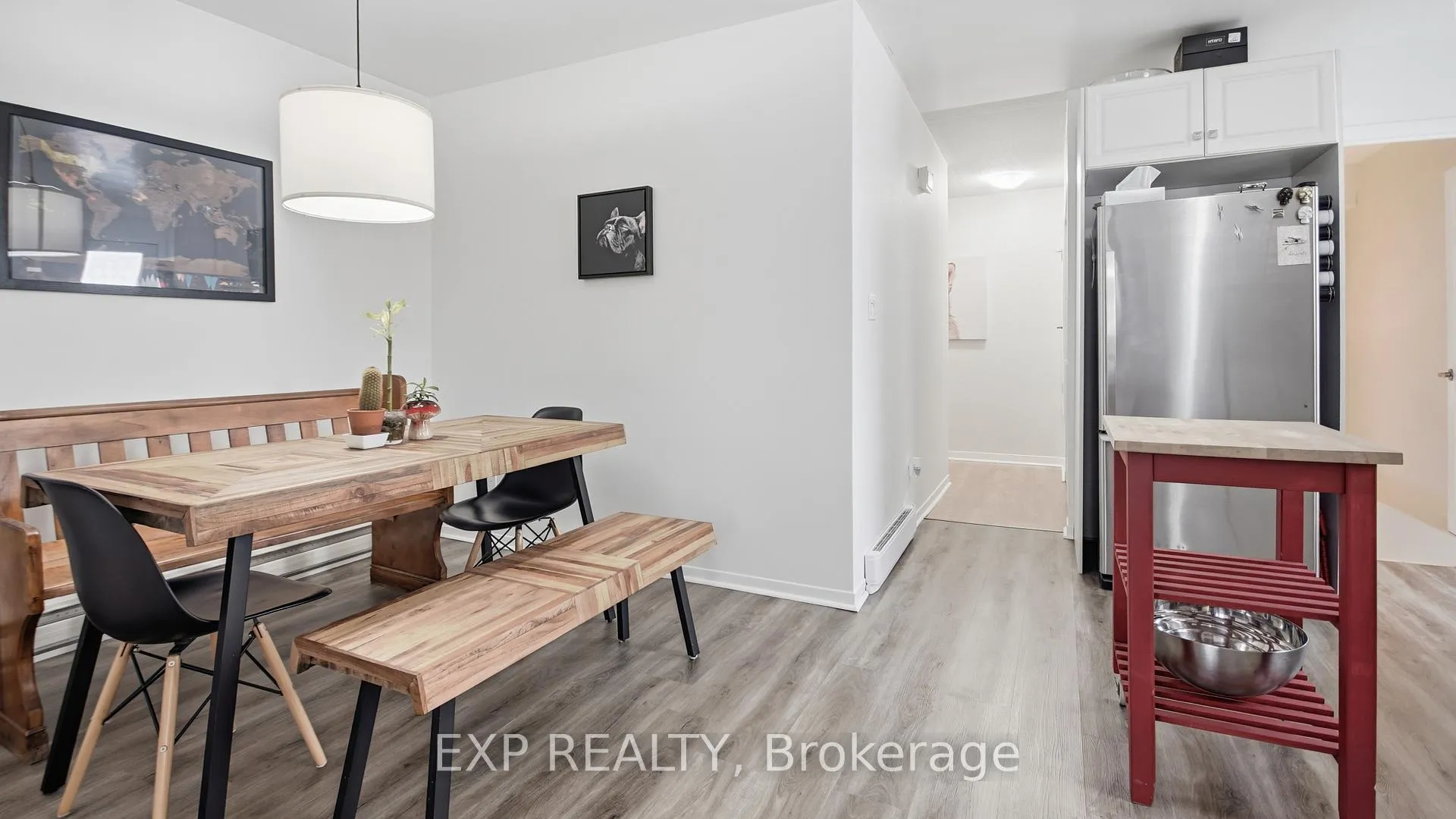 Photo 10 of 40 Elmsley Street, Smiths Falls — HOMEH