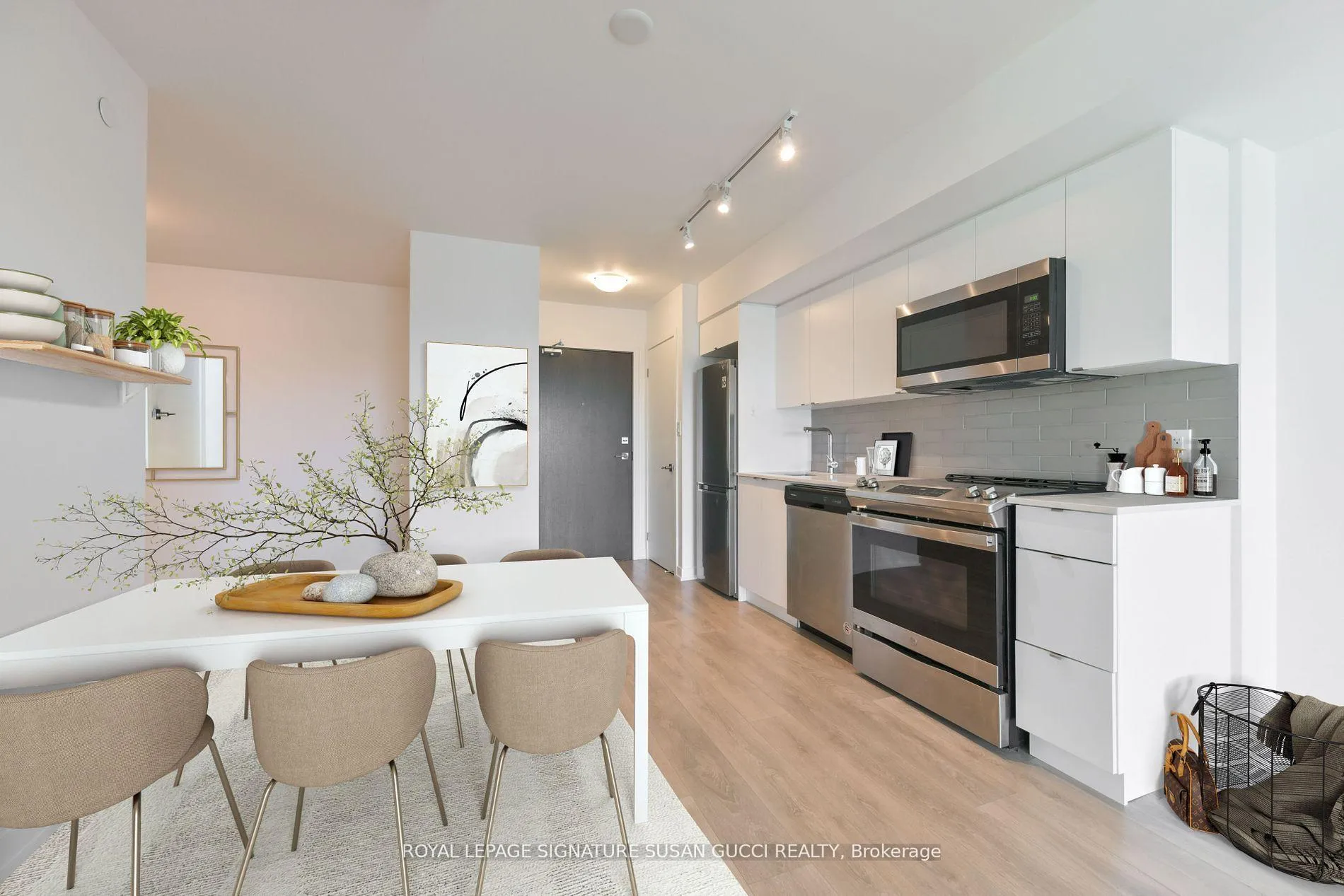 Photo 2 of Unit 515, 1401 O'connor Drive, Toronto, O'Connor-Parkview — HOMEH
