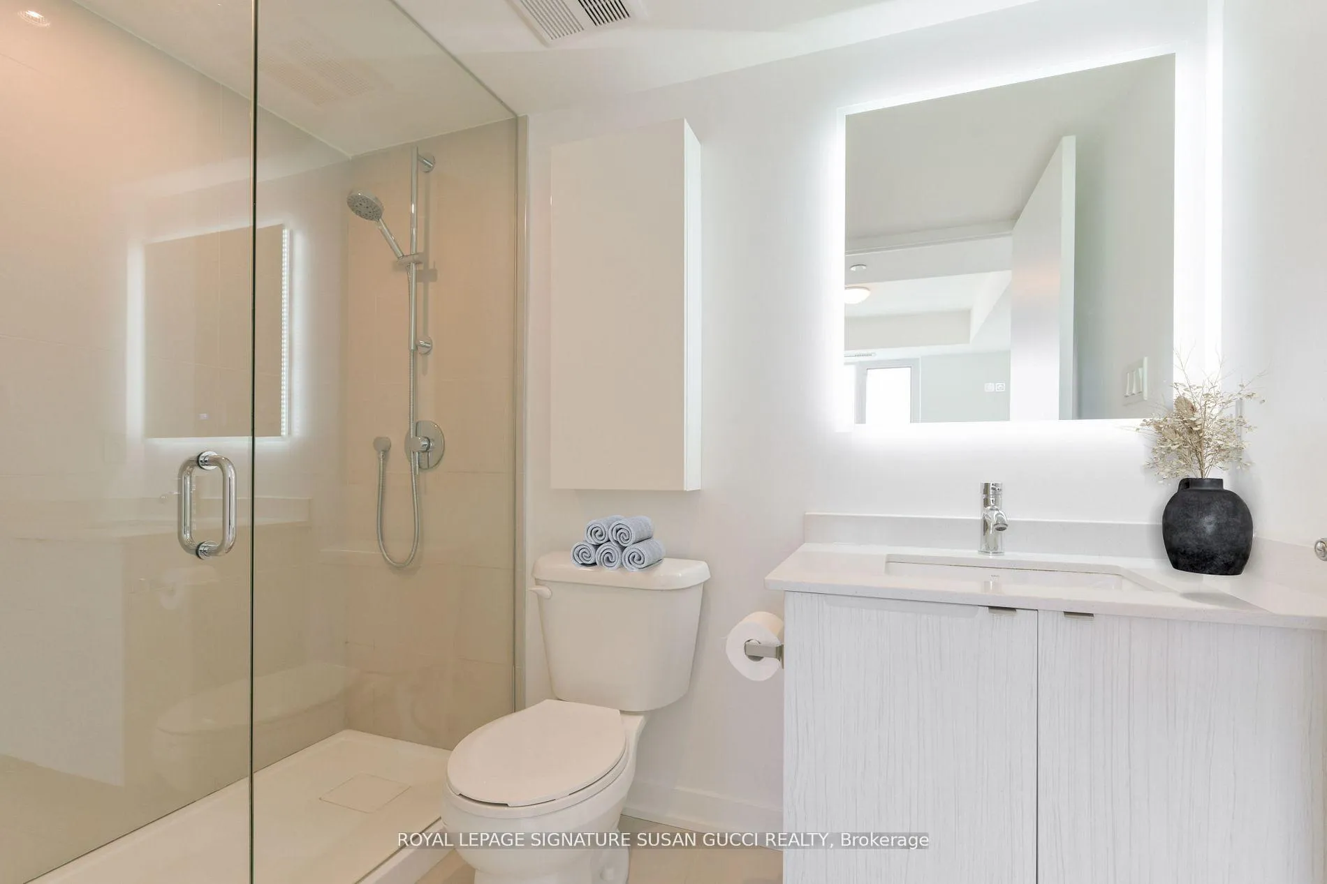 Photo 4 of Unit 515, 1401 O'connor Drive, Toronto, O'Connor-Parkview — HOMEH