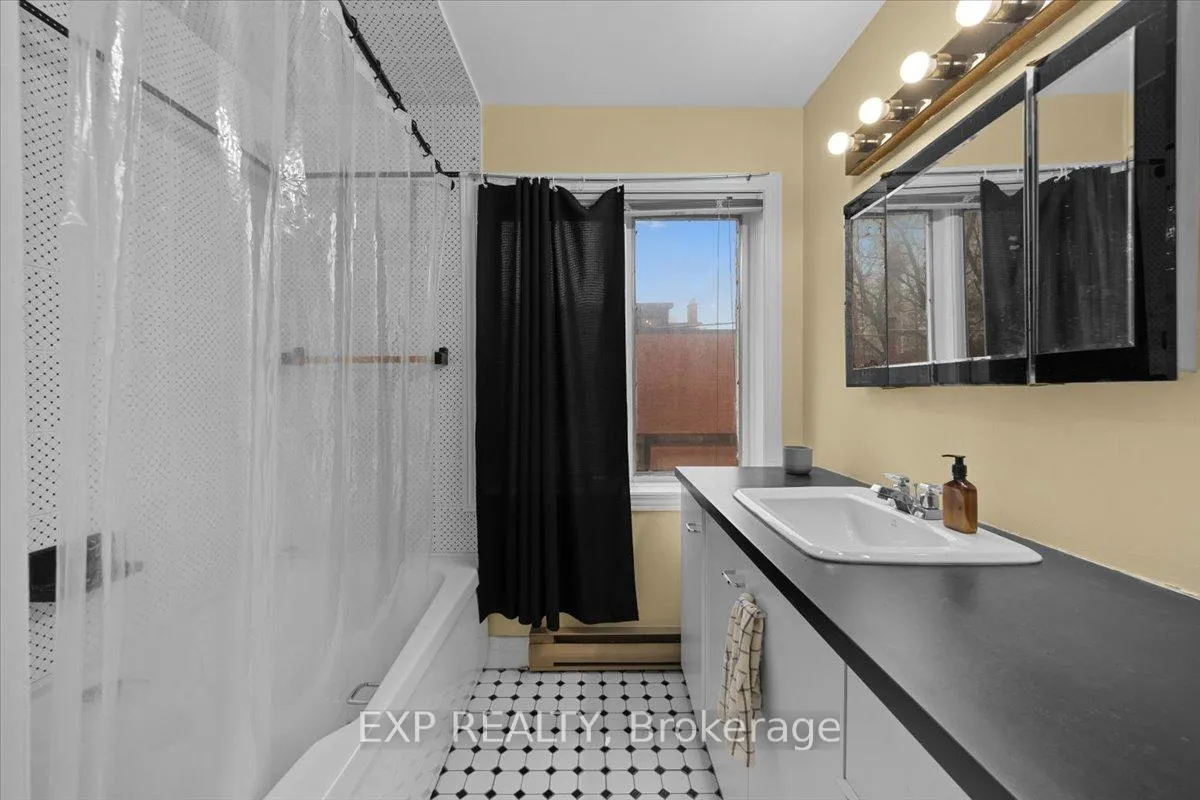 Photo 23 of 40 Lewis Street, Ottawa, Ottawa Centre/Golden Triangle — HOMEH