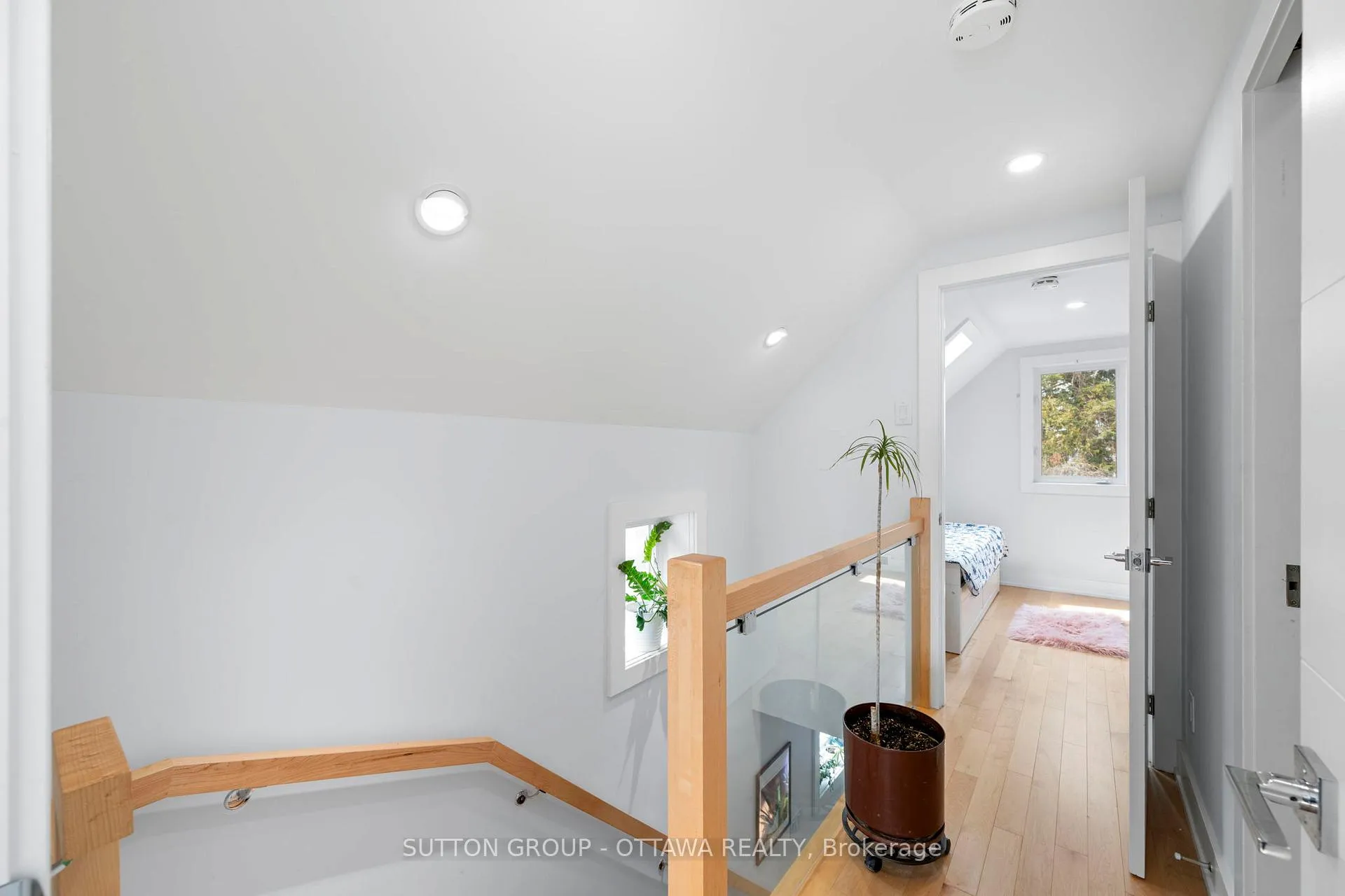 Photo 23 of 81 Armstrong Street, Ottawa, Hintonburg — HOMEH