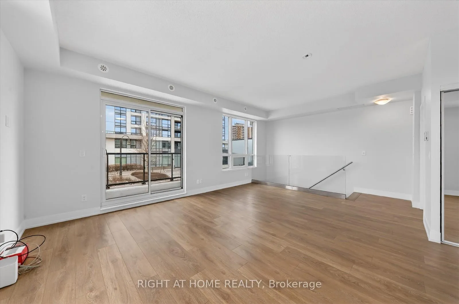 Photo 9 of Unit 22, 1245 Bayly Street, Pickering, Bay Ridges — HOMEH
