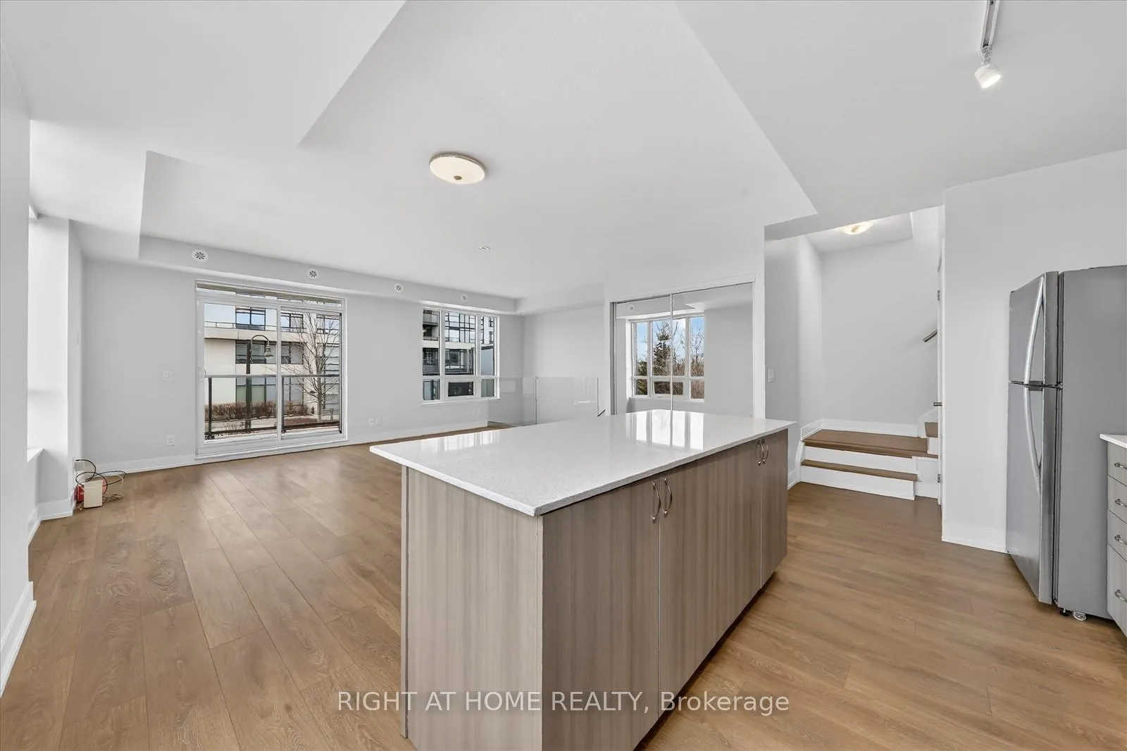 Photo 13 of Unit 22, 1245 Bayly Street, Pickering, Bay Ridges — HOMEH