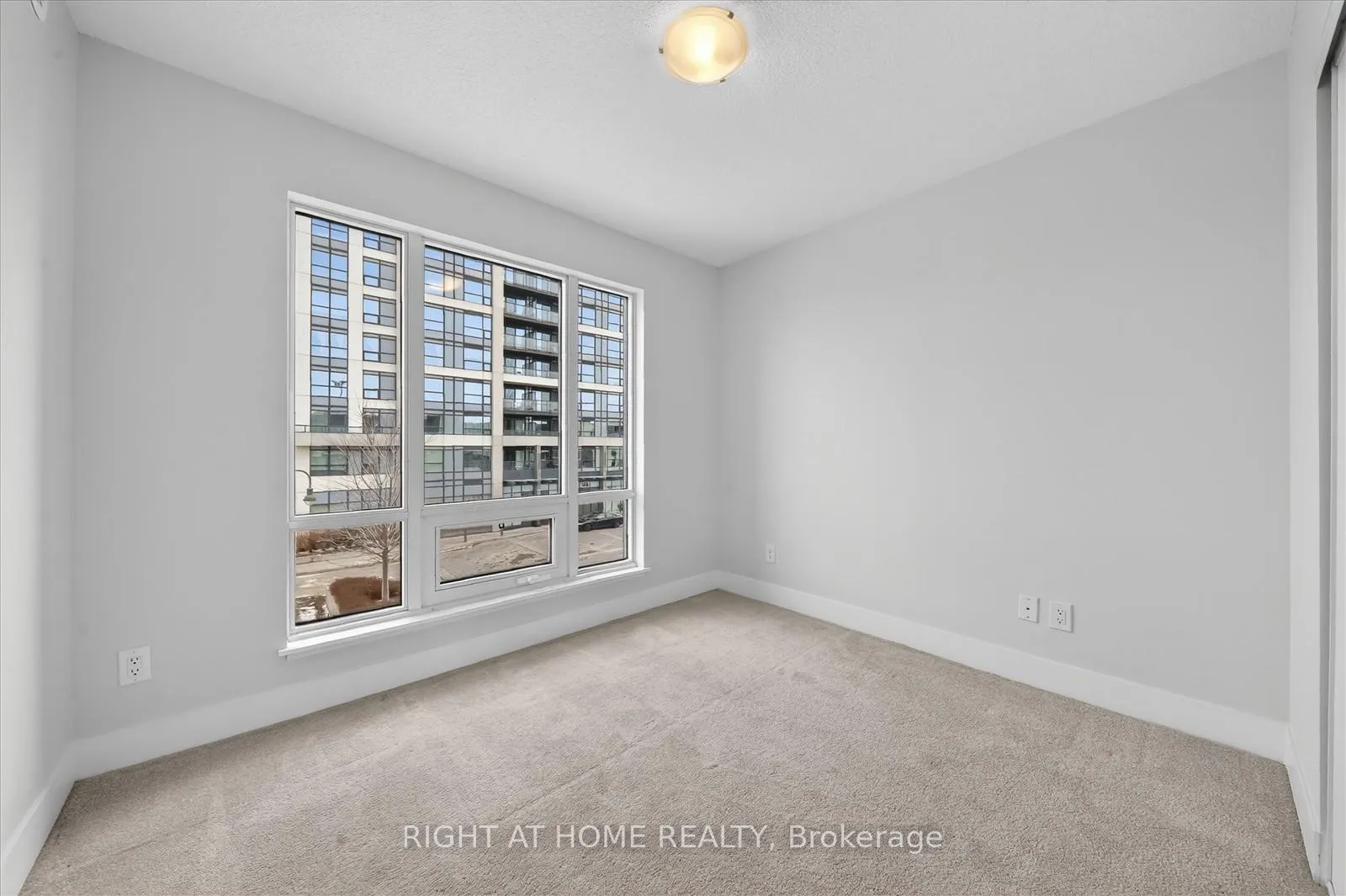 Photo 22 of Unit 22, 1245 Bayly Street, Pickering, Bay Ridges — HOMEH