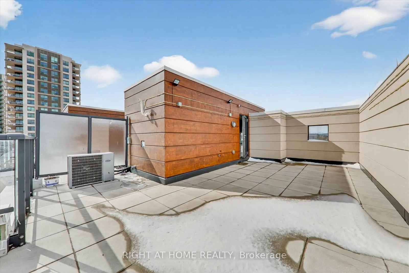 Photo 30 of Unit 22, 1245 Bayly Street, Pickering, Bay Ridges — HOMEH