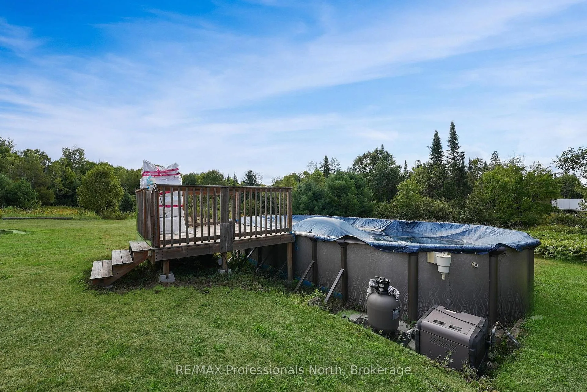 Photo 40 of 4072 Gelert Road, Minden Hills, Snowdon — HOMEH