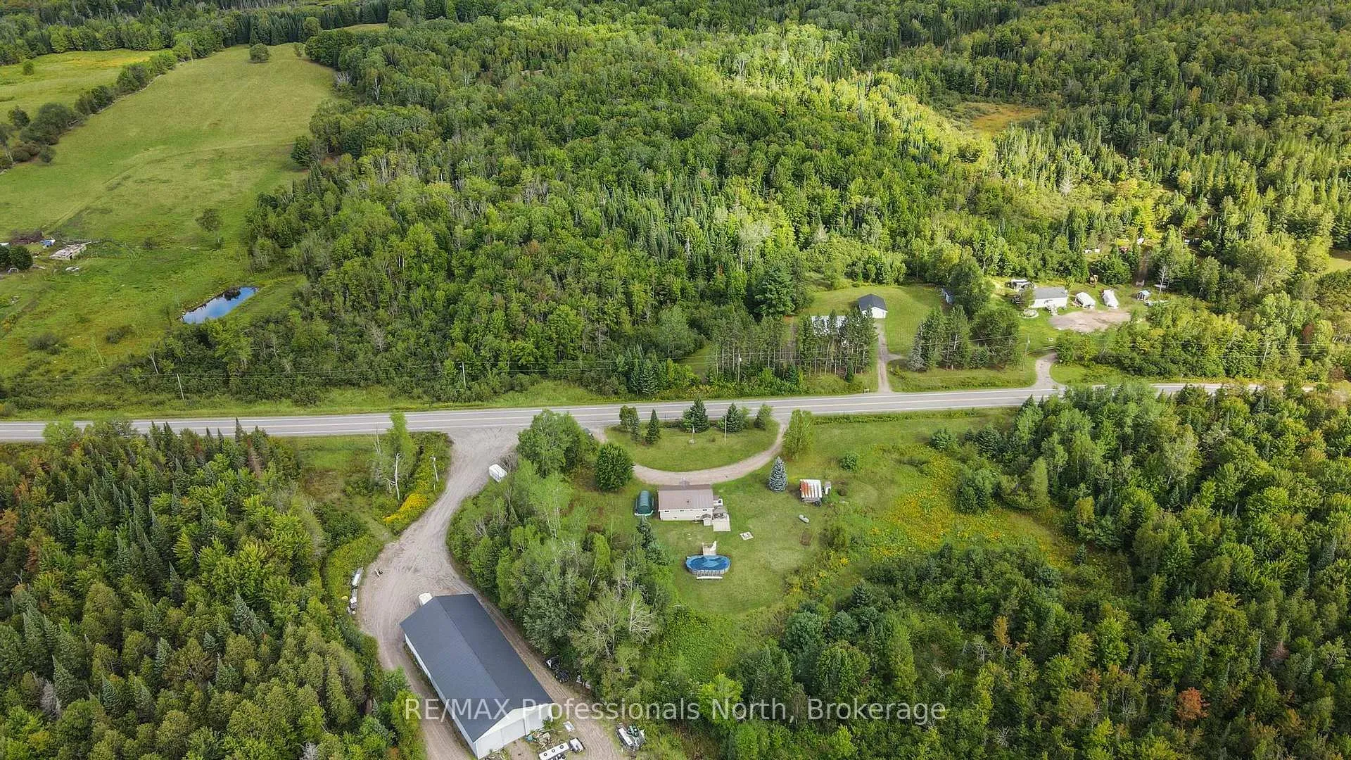 Photo 41 of 4072 Gelert Road, Minden Hills, Snowdon — HOMEH