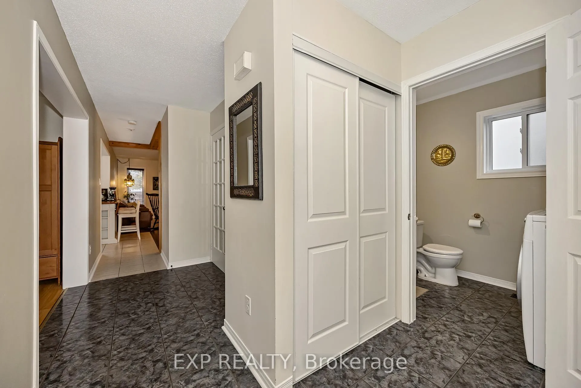 Photo 6 of 63 Victor Street, Ottawa, Stittsville (Central) — HOMEH
