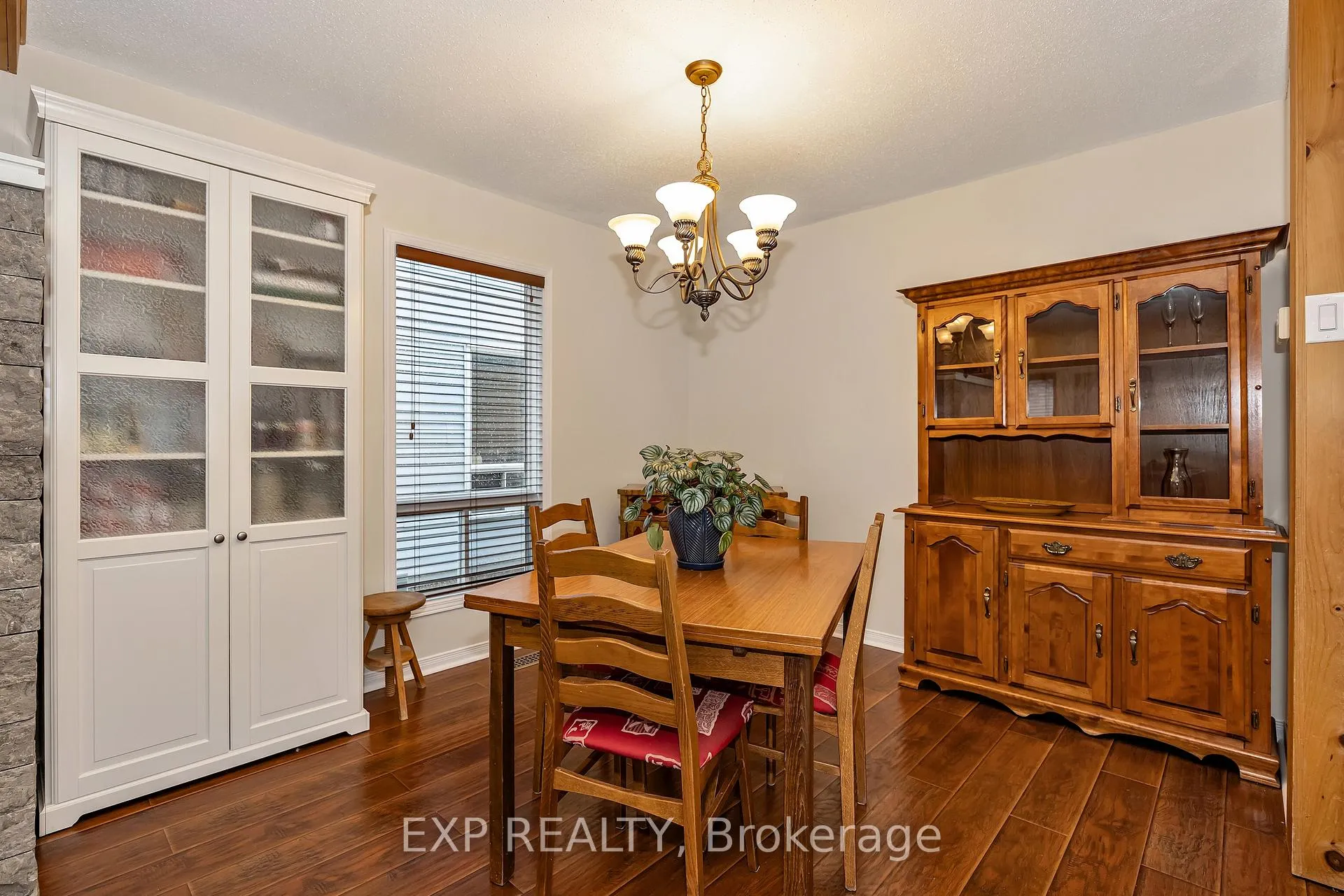 Photo 12 of 63 Victor Street, Ottawa, Stittsville (Central) — HOMEH