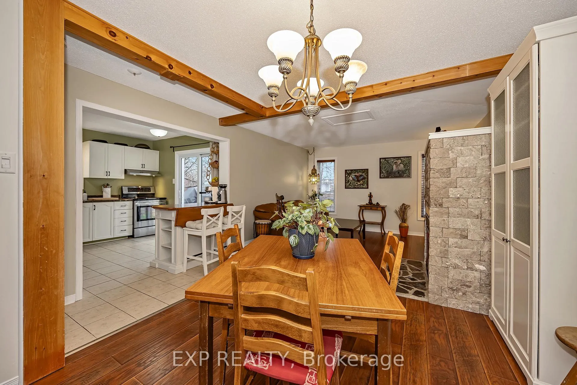 Photo 13 of 63 Victor Street, Ottawa, Stittsville (Central) — HOMEH