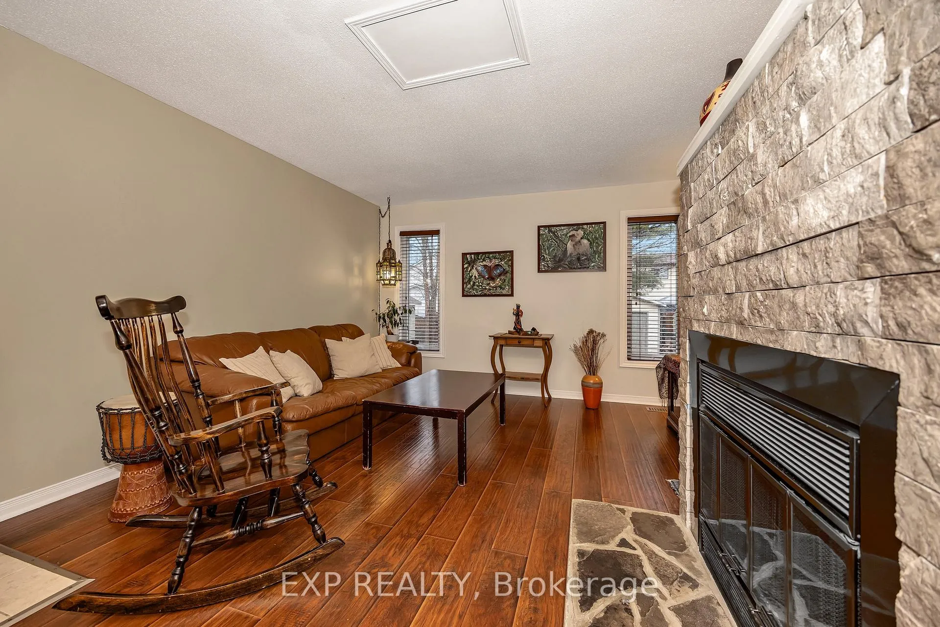 Photo 15 of 63 Victor Street, Ottawa, Stittsville (Central) — HOMEH