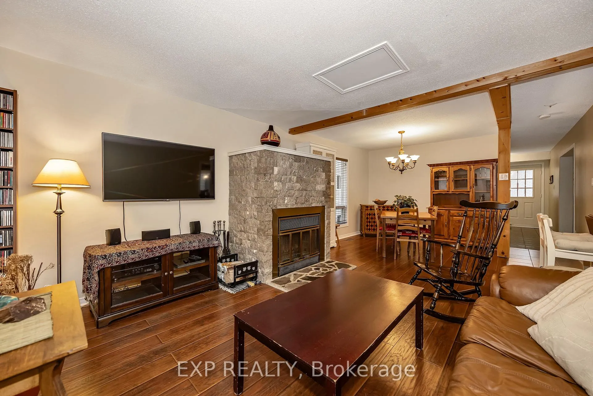 Photo 16 of 63 Victor Street, Ottawa, Stittsville (Central) — HOMEH