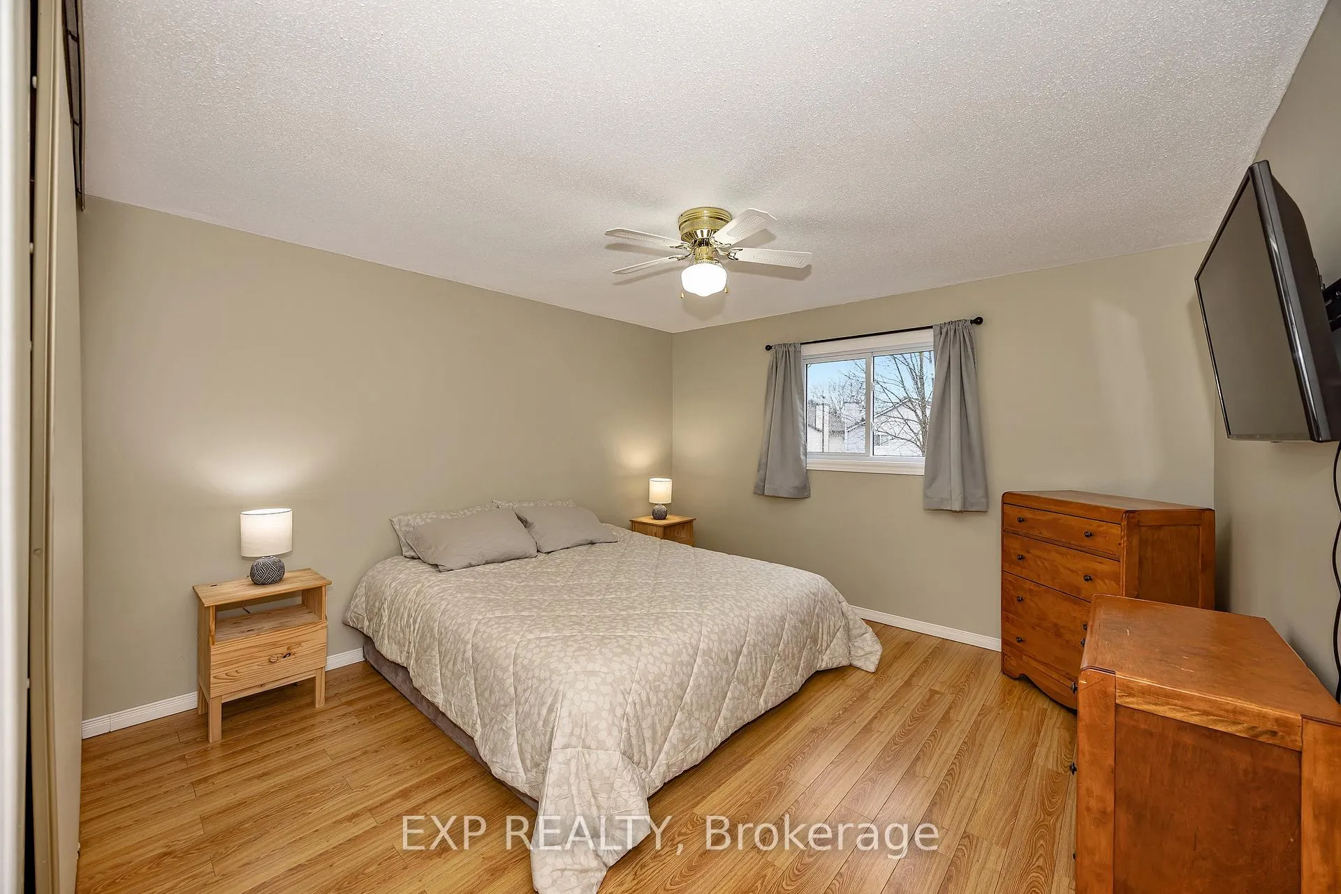 Photo 24 of 63 Victor Street, Ottawa, Stittsville (Central) — HOMEH