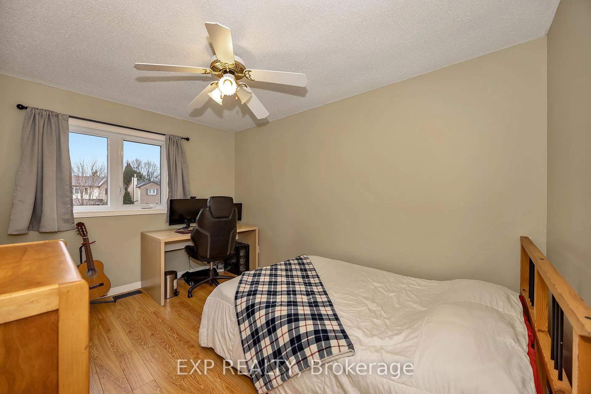 Photo 26 of 63 Victor Street, Ottawa, Stittsville (Central) — HOMEH