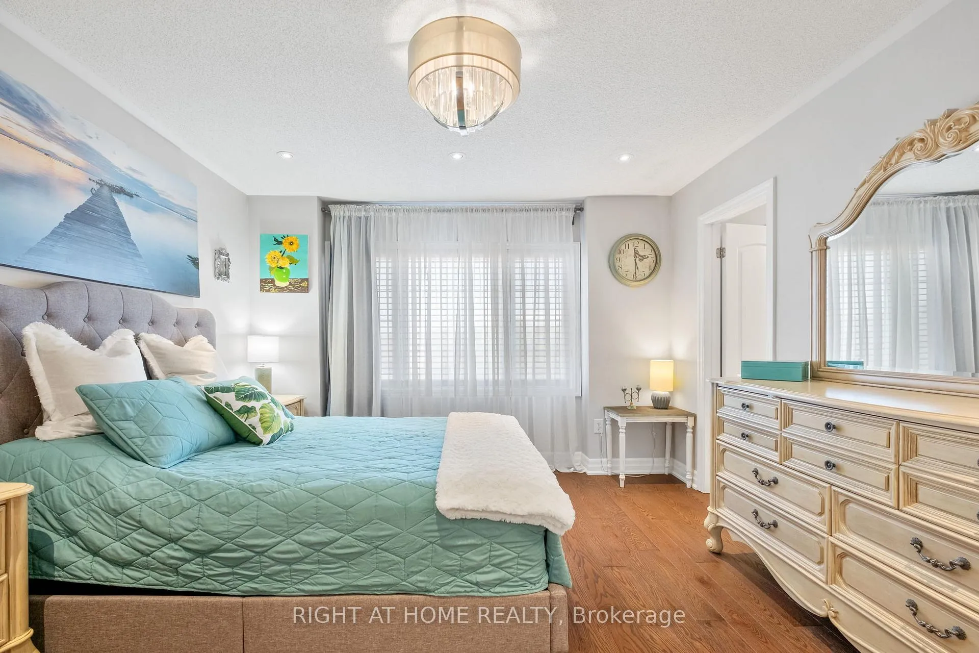 Photo 25 of 873 New Westminster Drive, Vaughan, Beverley Glen — HOMEH