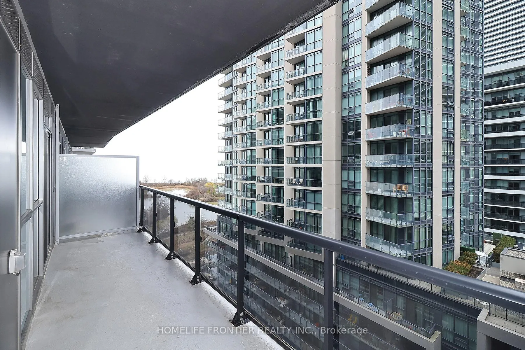 Photo 11 of Unit 1106, 110 Marine Parade Drive, Etobicoke, Mimico — HOMEH