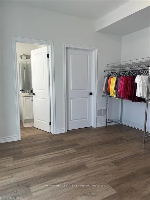 Photo 4 of Unit 33, 314 Equestrian Way, Cambridge — HOMEH