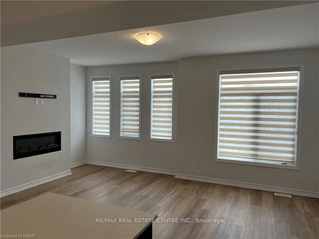 Photo 7 of Unit 33, 314 Equestrian Way, Cambridge — HOMEH