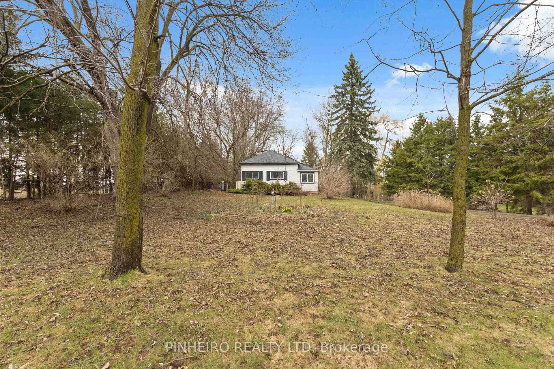 Photo 16 of 16376 Elginfield Road, Lucan Biddulph, Granton — HOMEH