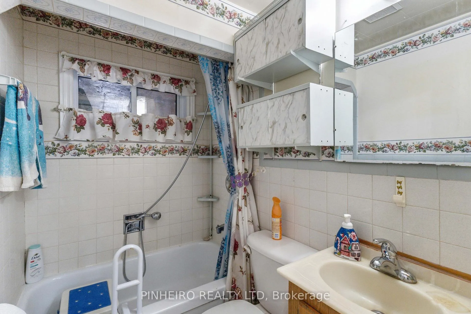 Photo 21 of 16376 Elginfield Road, Lucan Biddulph, Granton — HOMEH