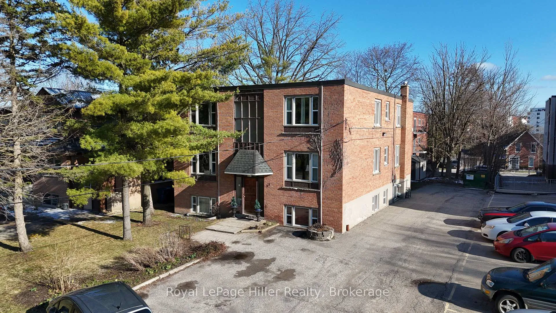 Front of Unit Unit #1, 37 Elizabeth Street