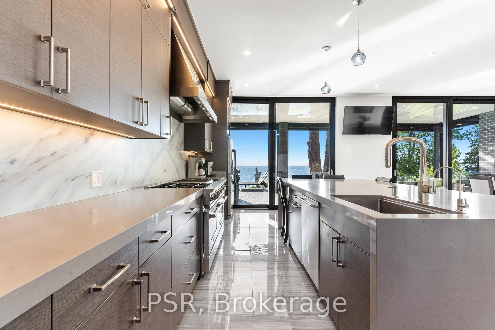 Photo 15 of 25510 Maple Beach Road, Brock, Beaverton — HOMEH