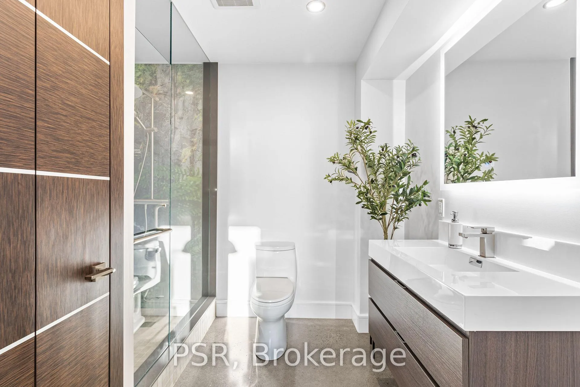 Photo 26 of 25510 Maple Beach Road, Brock, Beaverton — HOMEH