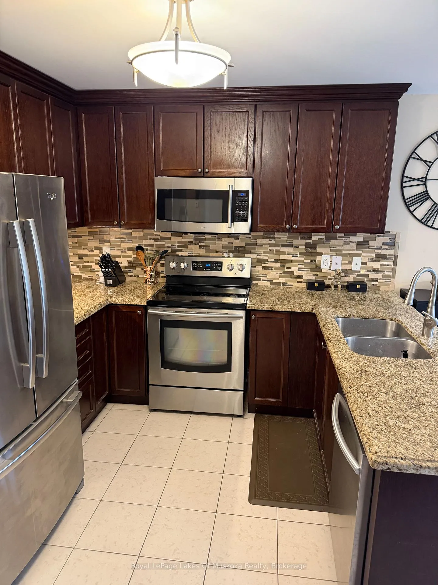 Photo 13 of 3038 Emperor Drive, Orillia — HOMEH