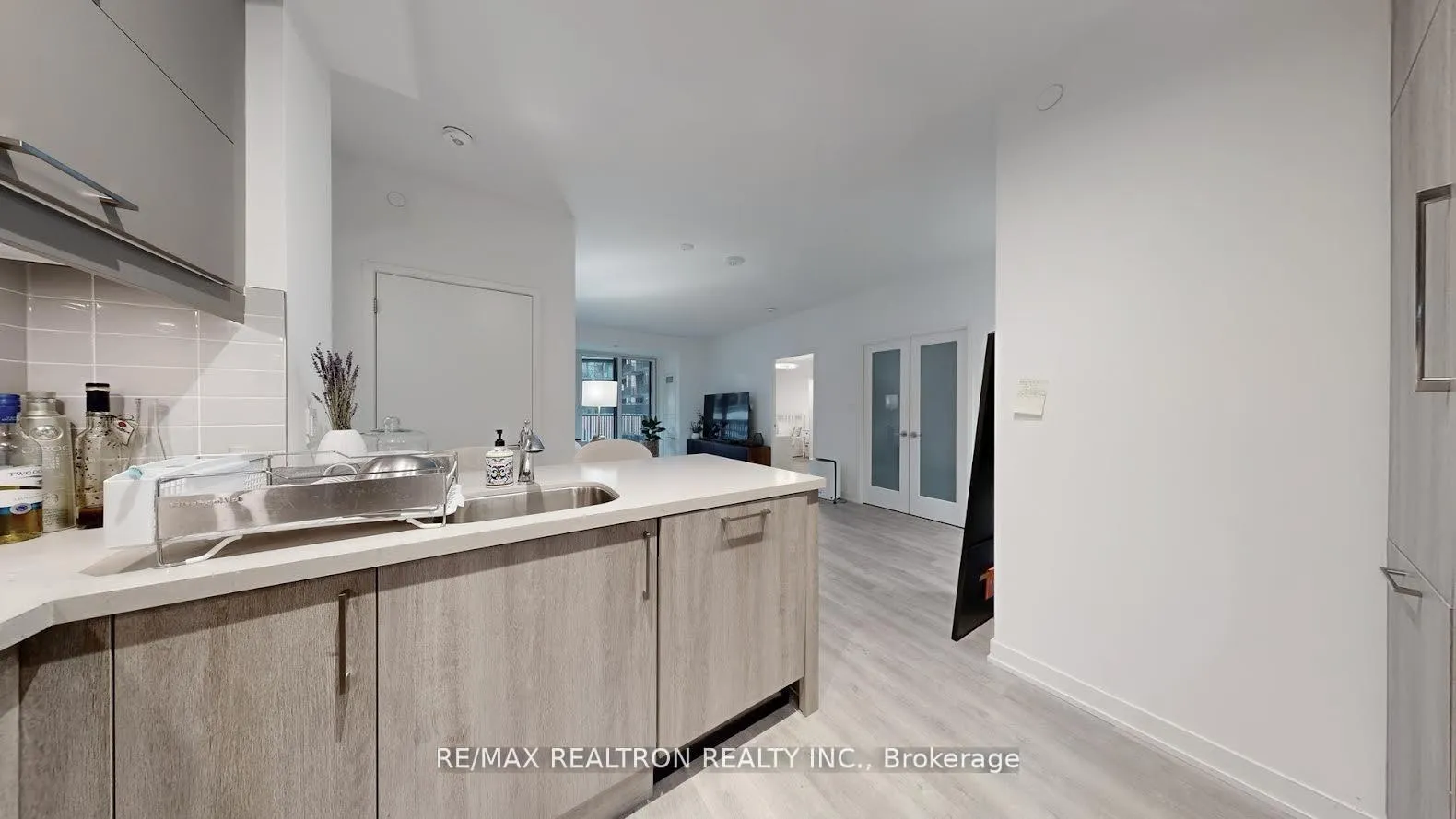 Photo 10 of Unit 319C, 38 Simcoe Promenade Circle, Markham, Unionville — HOMEH