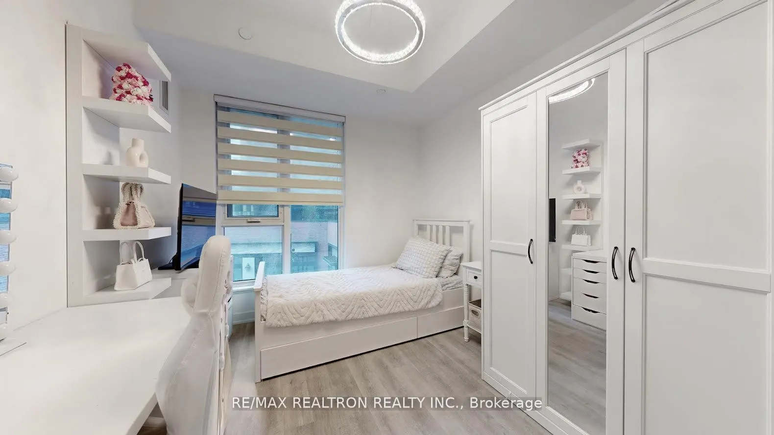 Photo 16 of Unit 319C, 38 Simcoe Promenade Circle, Markham, Unionville — HOMEH