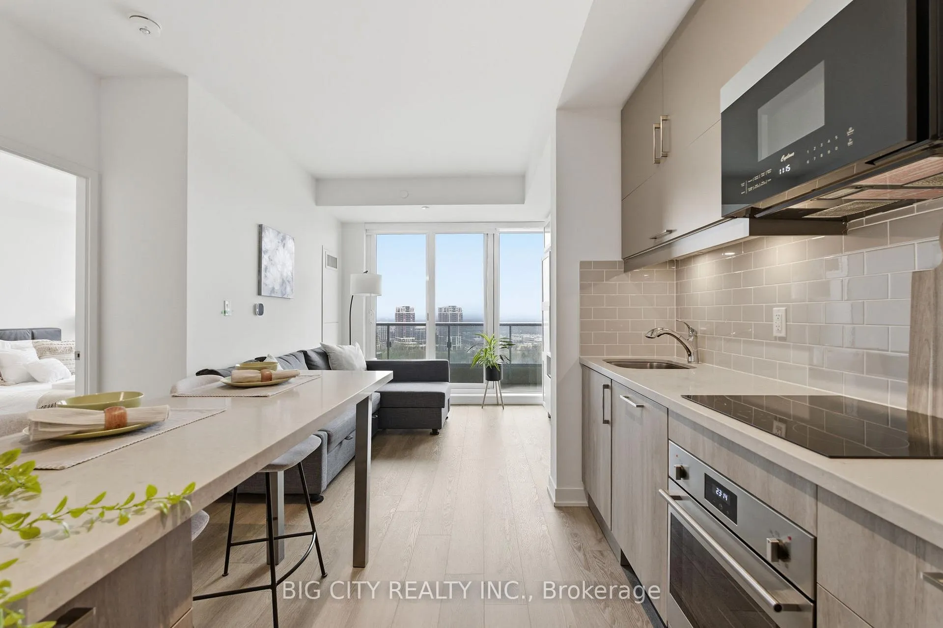 Photo 11 of Unit 1609, 292 Verdale Crossing, Markham, Unionville — HOMEH