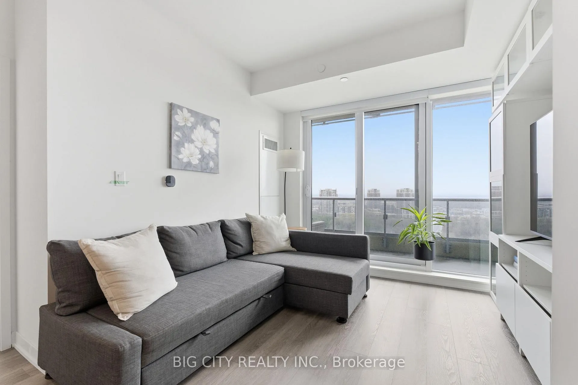 Photo 14 of Unit 1609, 292 Verdale Crossing, Markham, Unionville — HOMEH