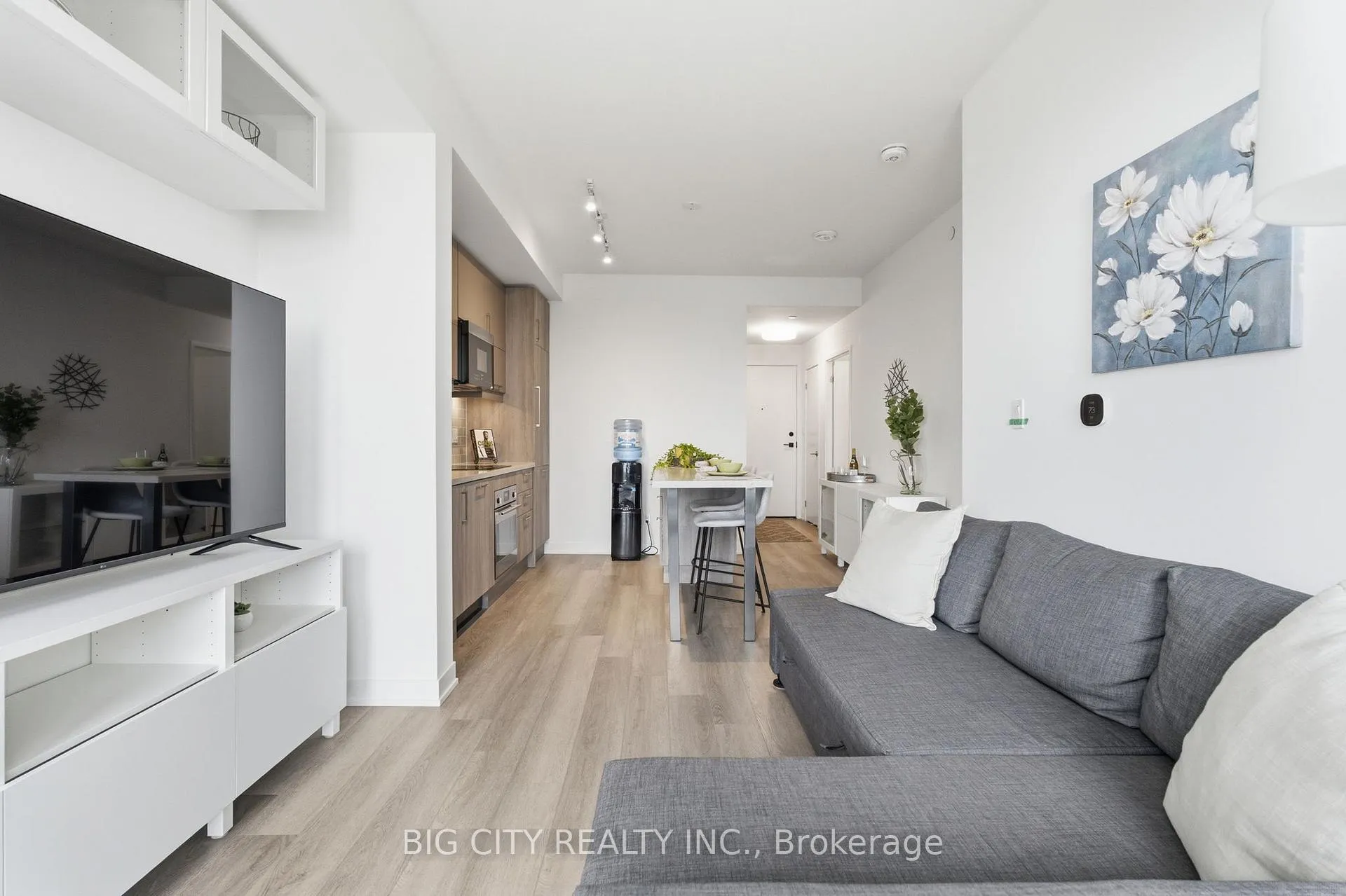 Photo 15 of Unit 1609, 292 Verdale Crossing, Markham, Unionville — HOMEH