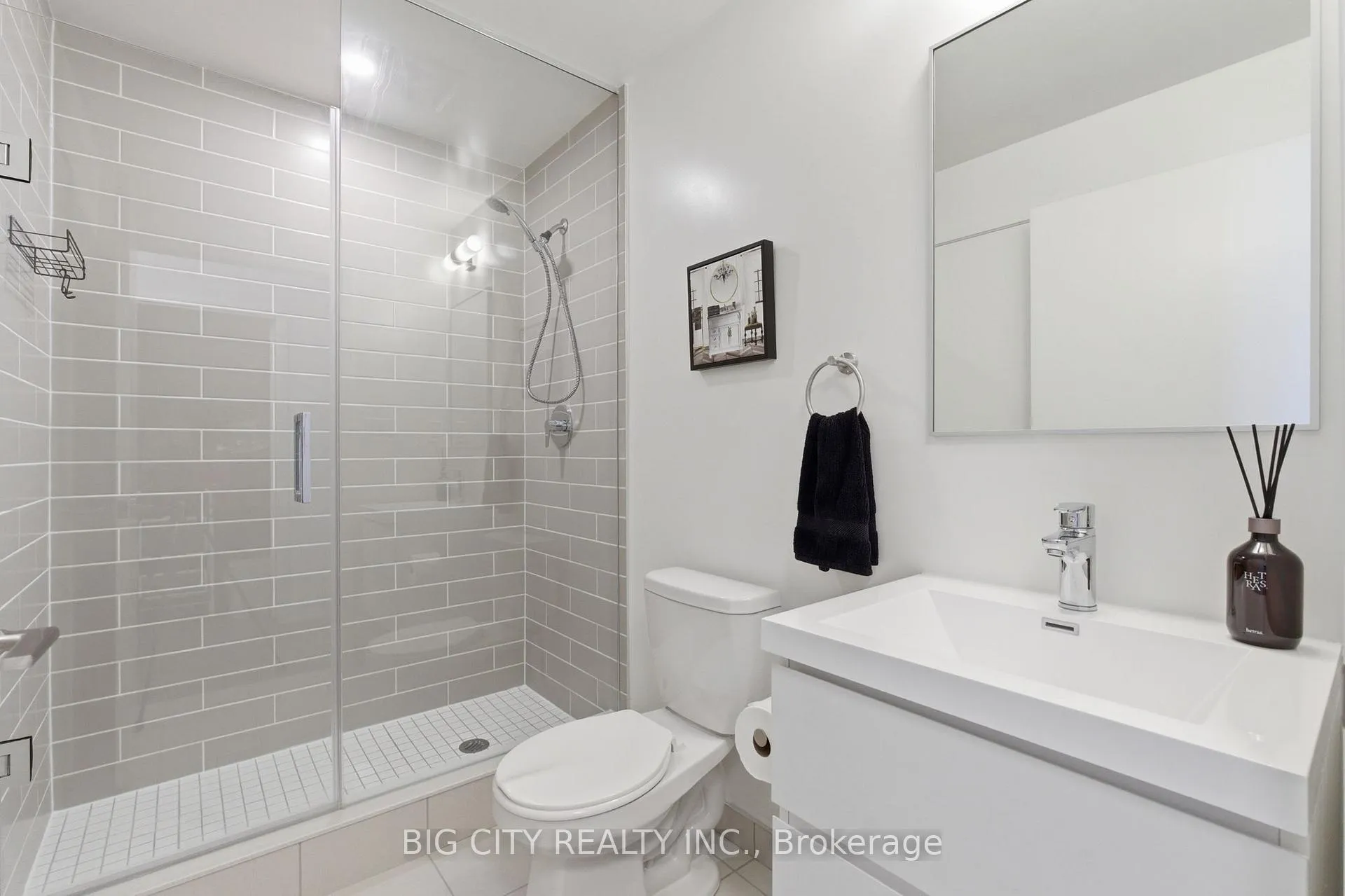Photo 17 of Unit 1609, 292 Verdale Crossing, Markham, Unionville — HOMEH