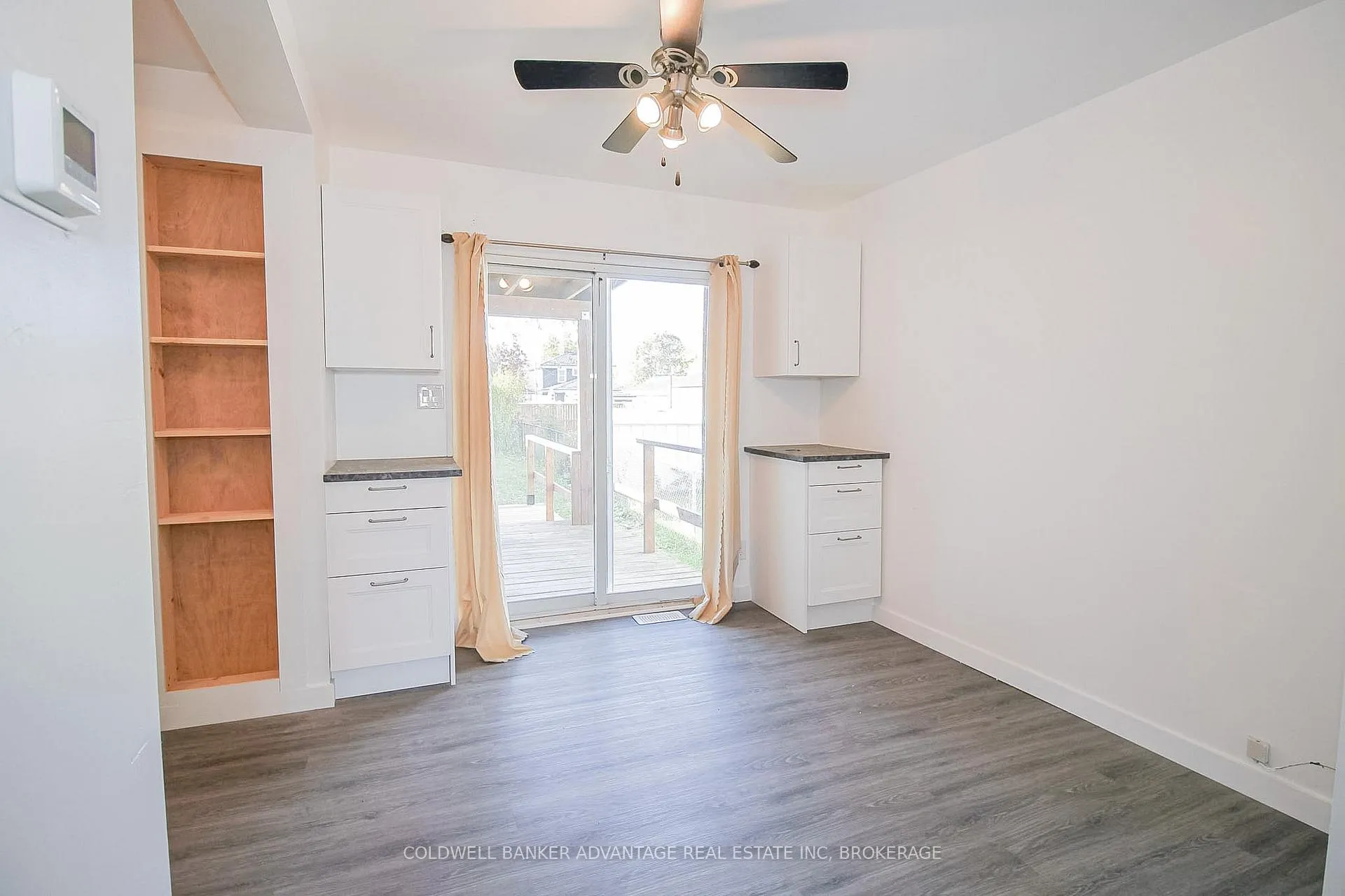 Photo 7 of 215 Burgar Street, Welland, Welland Downtown — HOMEH