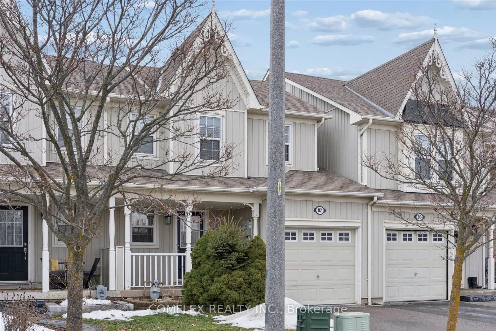 Photo 4 of 82 Bexley Crescent, Whitby, Brooklin — HOMEH