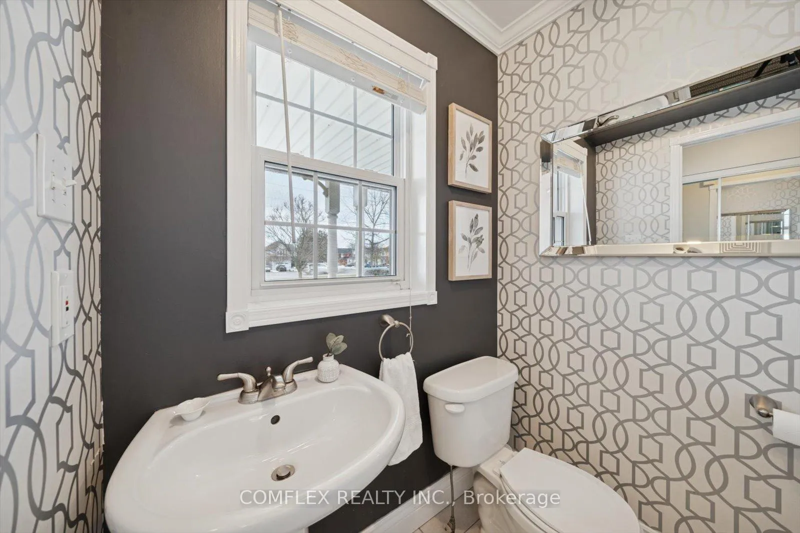 Photo 18 of 82 Bexley Crescent, Whitby, Brooklin — HOMEH