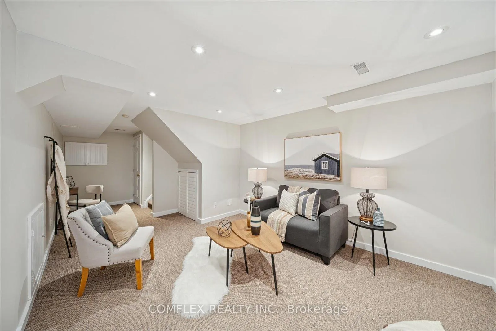 Photo 33 of 82 Bexley Crescent, Whitby, Brooklin — HOMEH