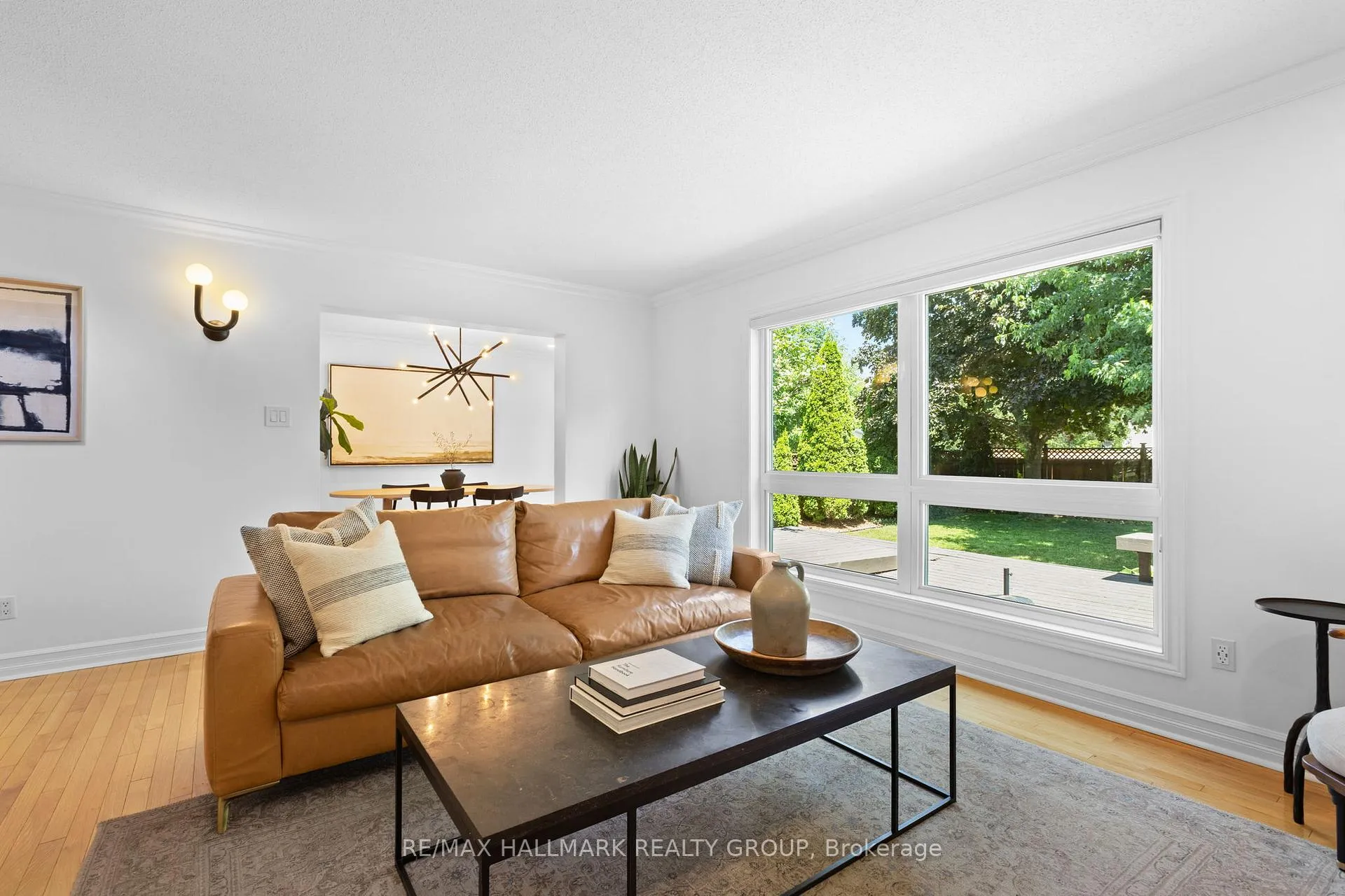 Photo 6 of 804 Adencliffe Drive, Ottawa, Fallingbrook/Ridgemount — HOMEH