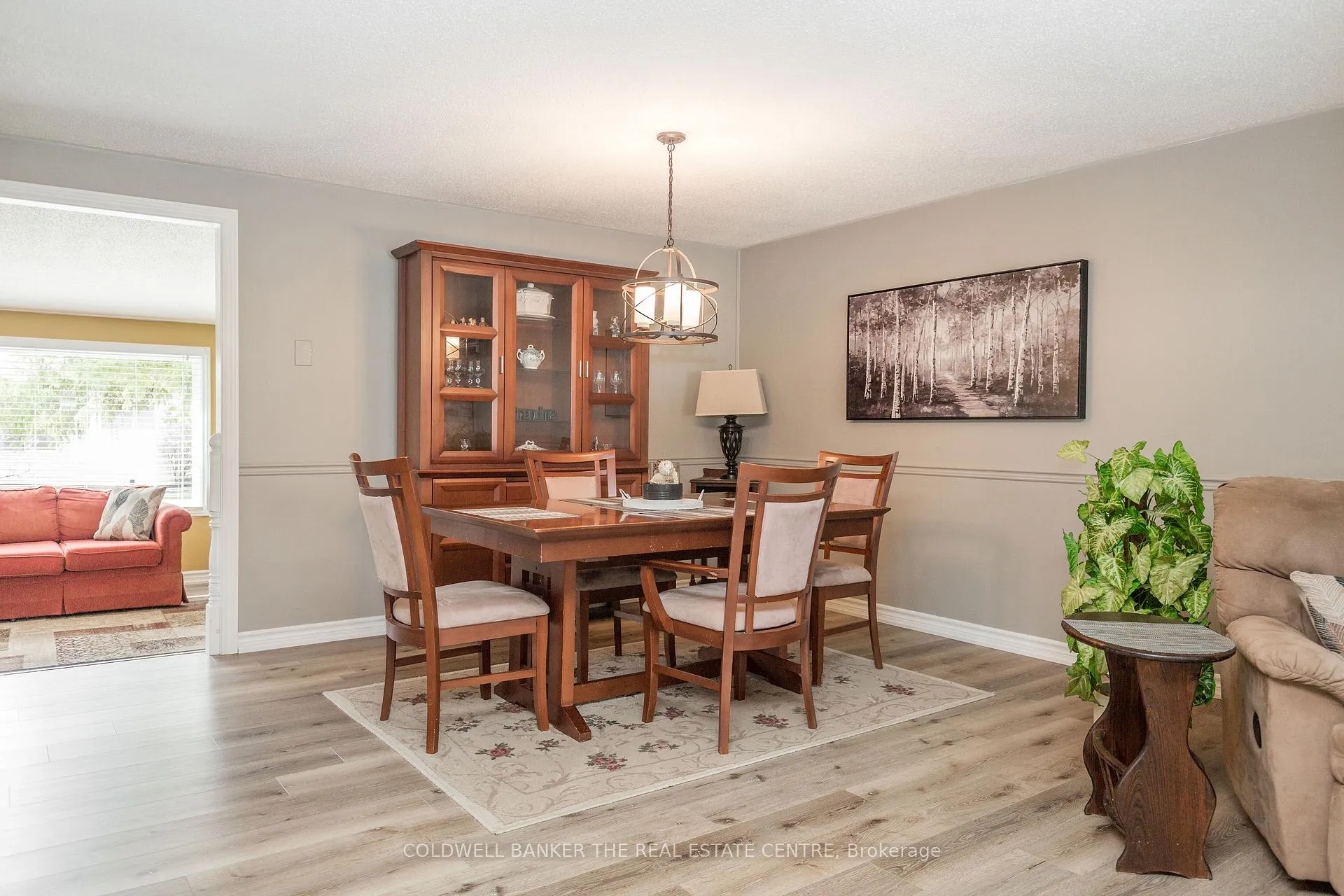 Photo 10 of 59 Linden Lane, Innisfil, Rural Innisfil — HOMEH