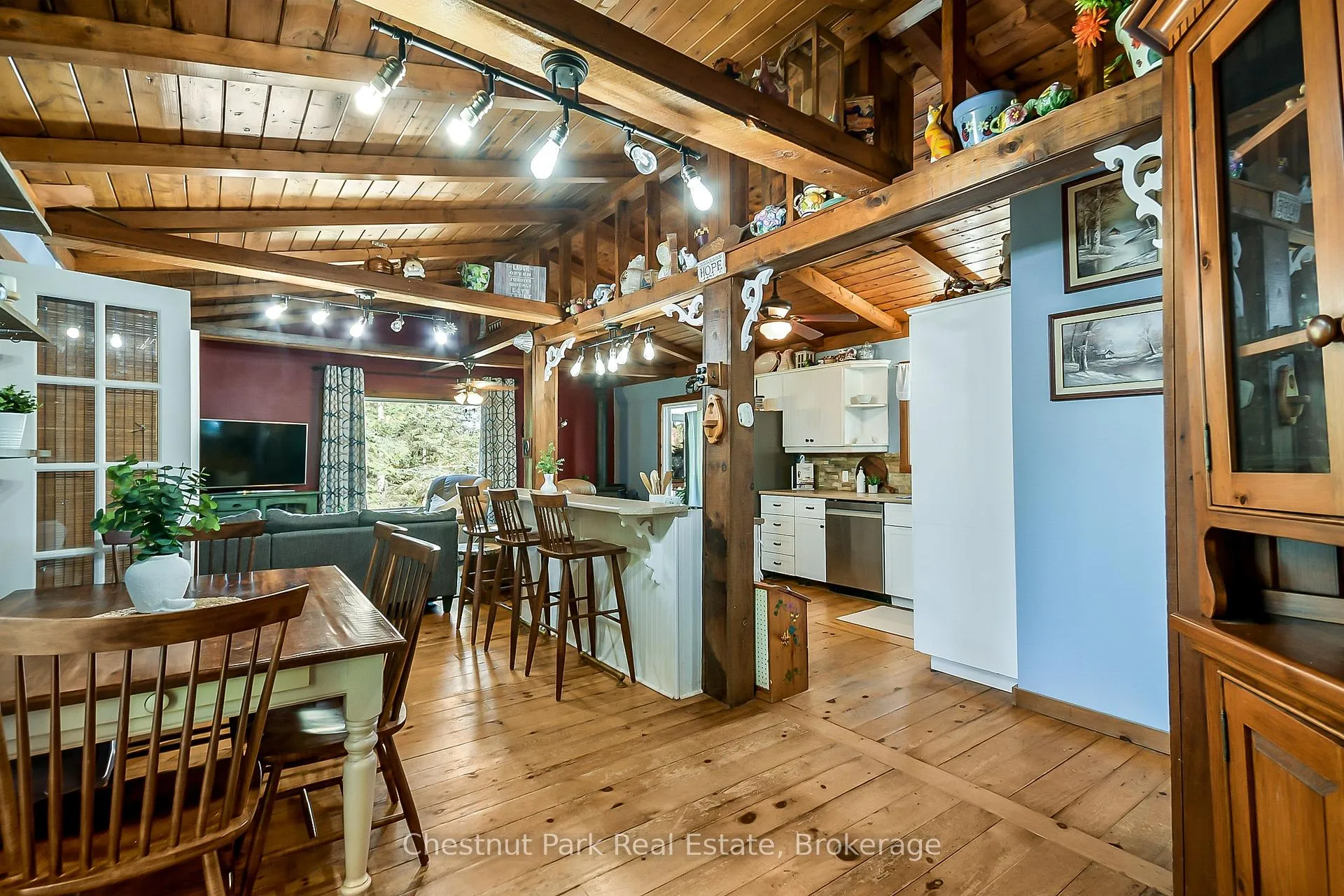 Photo 15 of 1725 518 East Highway, Kearney — HOMEH
